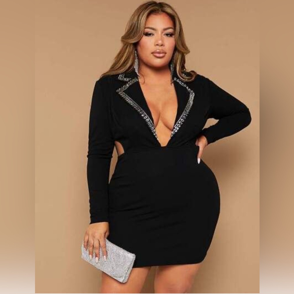 Shein Curve Elegant Black Dress Silver Accents cutout sides Women's Sz 2XL NWT